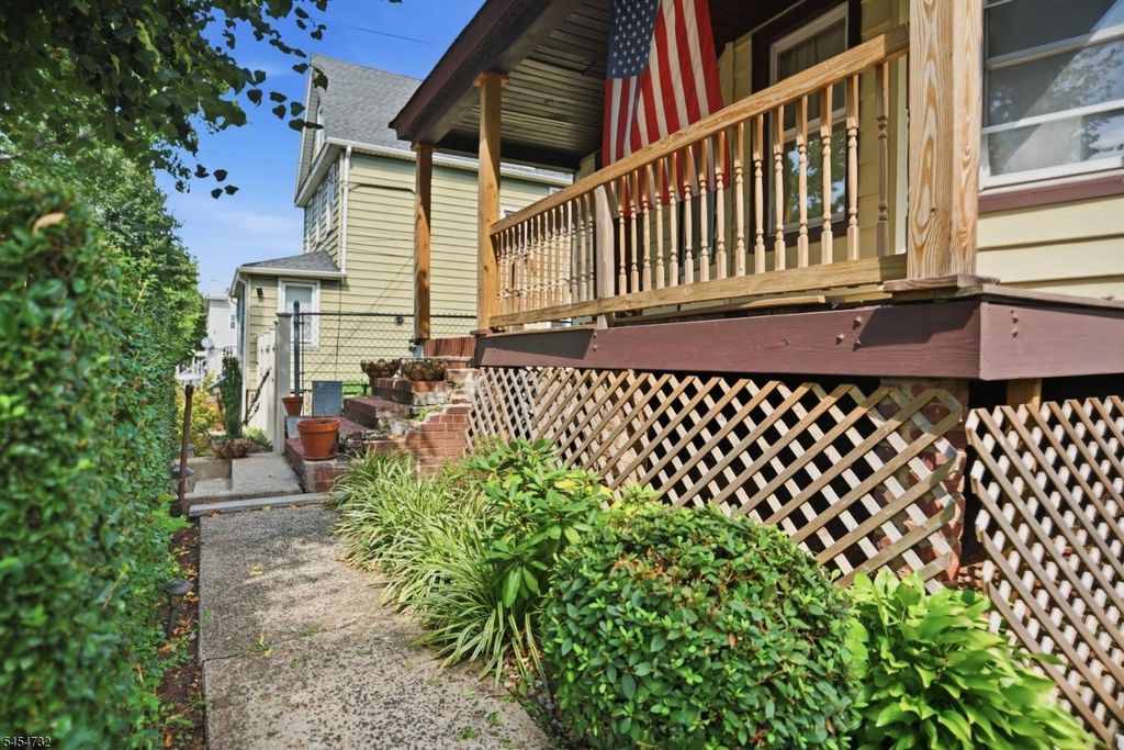 23 W 18Th St, Linden City, NJ 07036 — photo 3