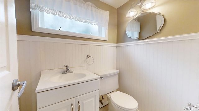 163 Park Forest Drive, Amherst, NY 14221