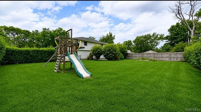 163 Park Forest Drive, Amherst, NY 14221