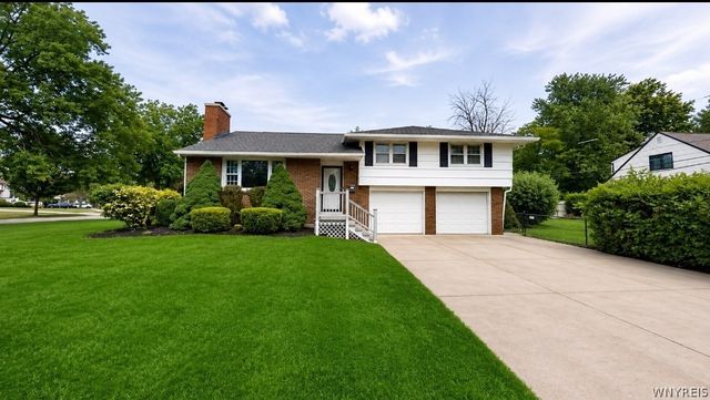 163 Park Forest Drive, Amherst, NY 14221