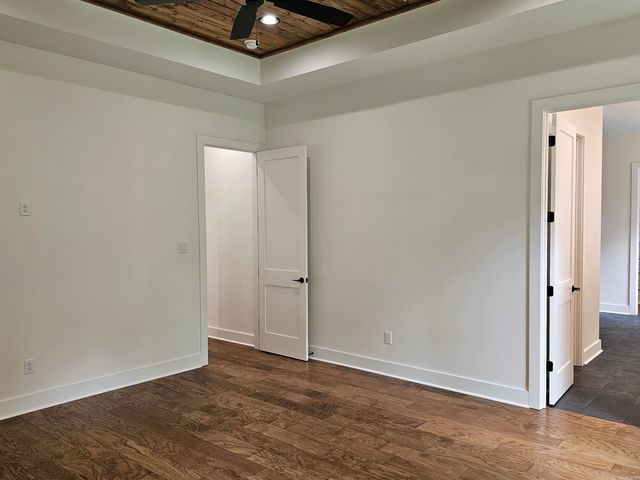 3053 Avilla Manor Trail, Alexander, AR 72002