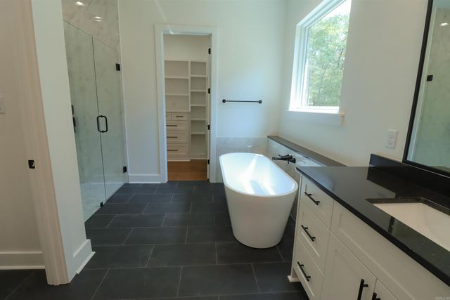 3053 Avilla Manor Trail, Alexander, AR 72002