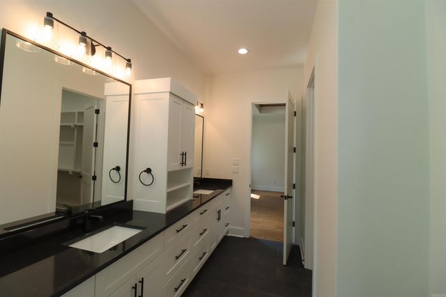 3053 Avilla Manor Trail, Alexander, AR 72002