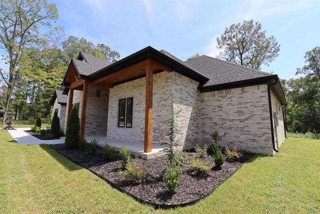 3053 Avilla Manor Trail, Alexander, AR 72002