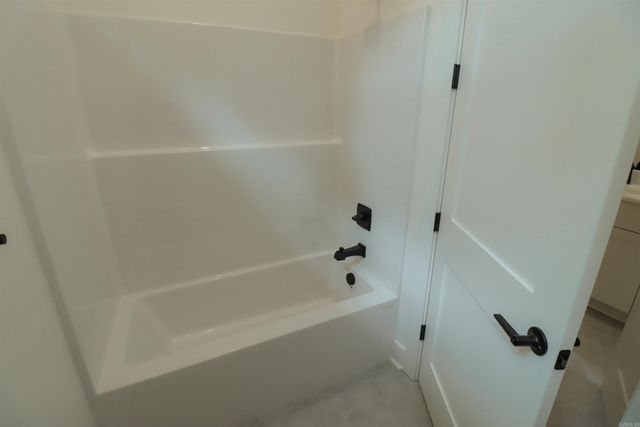 3053 Avilla Manor Trail, Alexander, AR 72002