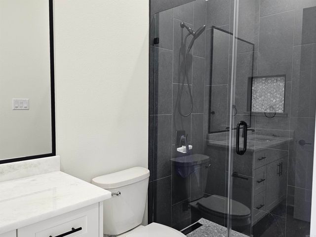 3053 Avilla Manor Trail, Alexander, AR 72002