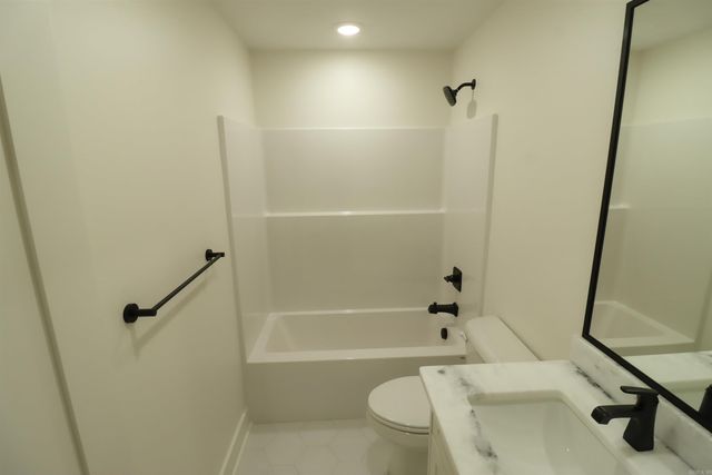 3053 Avilla Manor Trail, Alexander, AR 72002