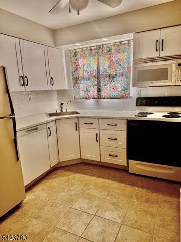 515 Andria Ave 177, Hillsborough Twp., NJ 08844