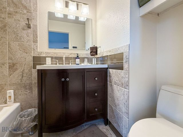 5 Rocky Reef Road, Great Falls, MT 59443