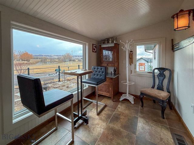 5 Rocky Reef Road, Great Falls, MT 59443