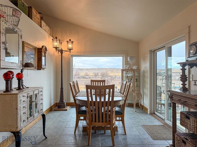 5 Rocky Reef Road, Great Falls, MT 59443