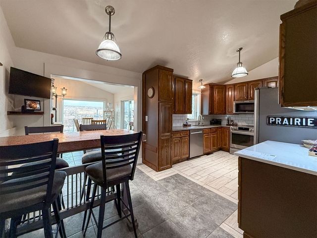 5 Rocky Reef Road, Great Falls, MT 59443