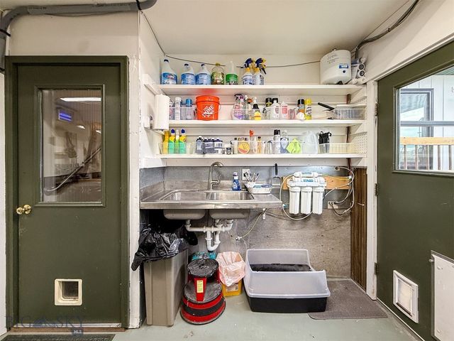 5 Rocky Reef Road, Great Falls, MT 59443