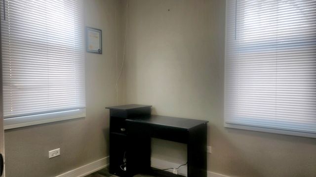 13331 S Calumet Avenue, Chicago, IL 60827