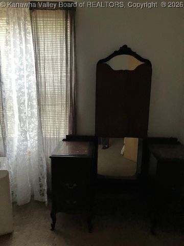 27832 Ripley Road, Mount Alto, WV 25264