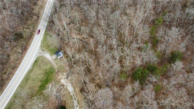 27832 Ripley Road, Mount Alto, WV 25264