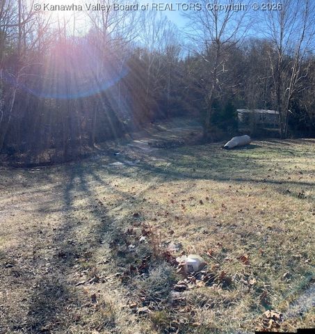 27832 Ripley Road, Mount Alto, WV 25264