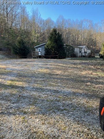 27832 Ripley Road, Mount Alto, WV 25264