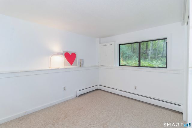 882 Moose Hill Road, Guilford, CT 06437