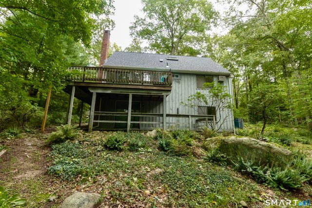 882 Moose Hill Road, Guilford, CT 06437