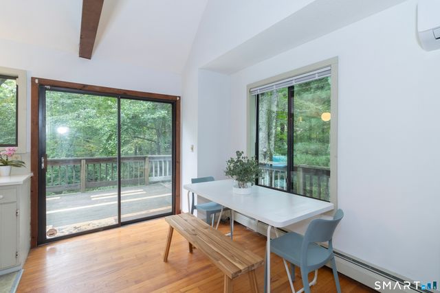 882 Moose Hill Road, Guilford, CT 06437