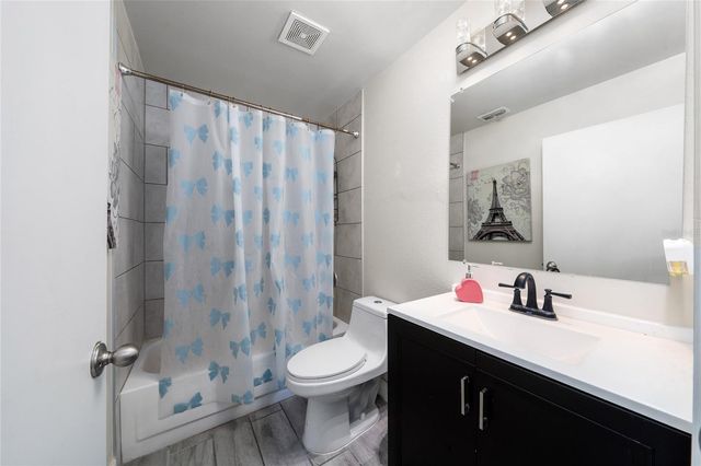 3198 SANDY SHORE LANE, Kissimmee, FL 34743