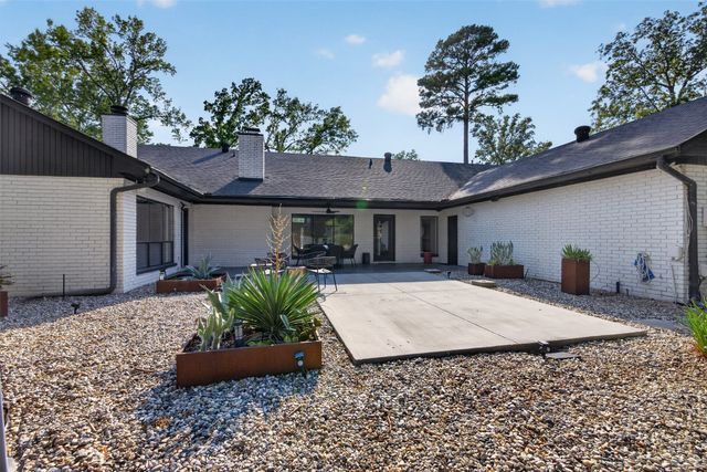 1044 Bauxhall Circle, Shreveport, LA 71106