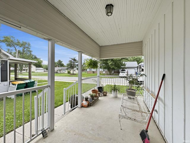 22517 Stenger Street, Woodburn, IN 46797