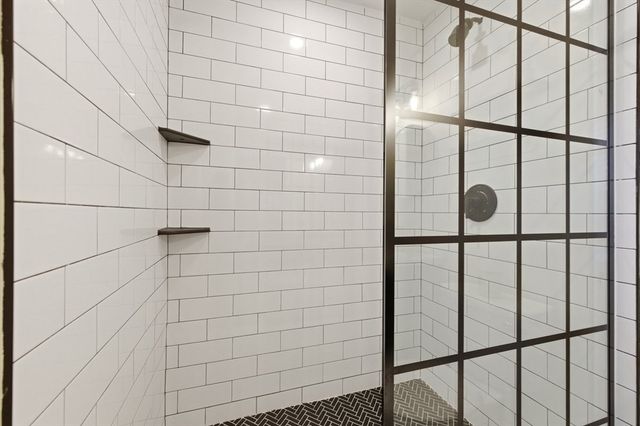 10 Sassamon St, Canton, MA 02021