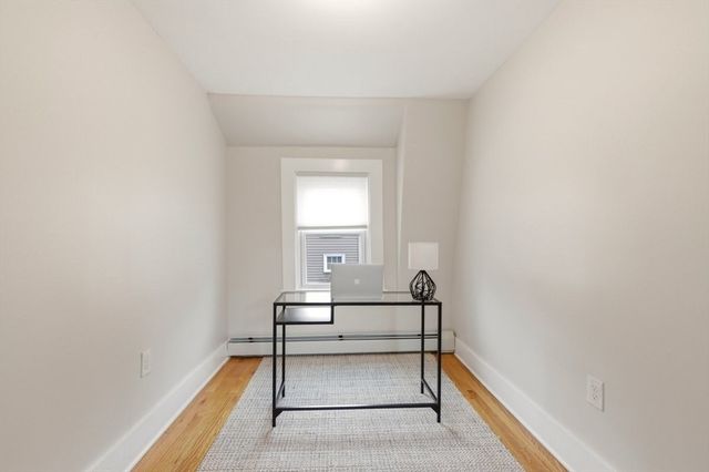 10 Sassamon St, Canton, MA 02021