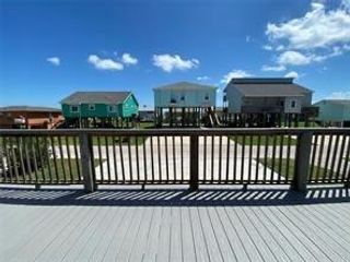 12908 John Reynolds Road, Galveston, TX 77554