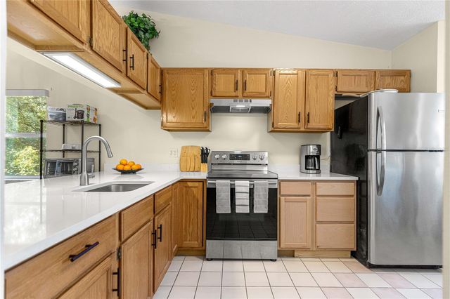 10457 SW 85TH COURT, Ocala, FL 34481