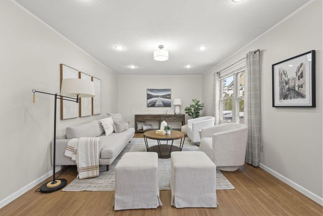 3280 River Place Drive, Columbus, OH 43221