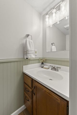 3280 River Place Drive, Columbus, OH 43221