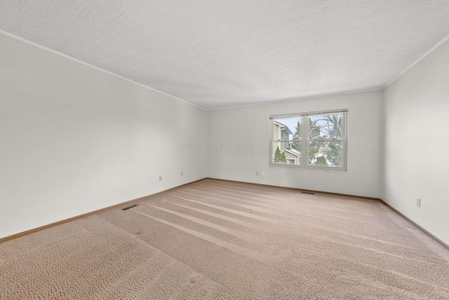 3280 River Place Drive, Columbus, OH 43221