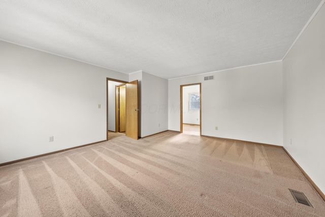 3280 River Place Drive, Columbus, OH 43221