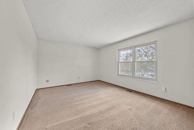 3280 River Place Drive, Columbus, OH 43221