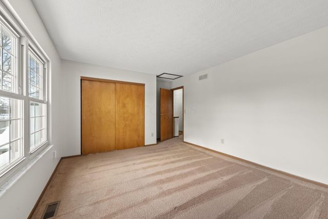 3280 River Place Drive, Columbus, OH 43221