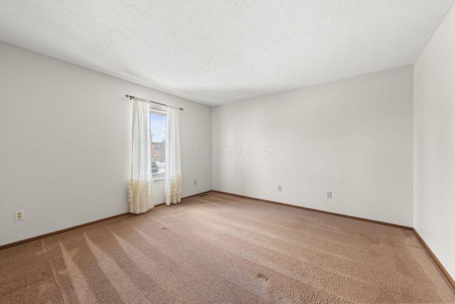 3280 River Place Drive, Columbus, OH 43221