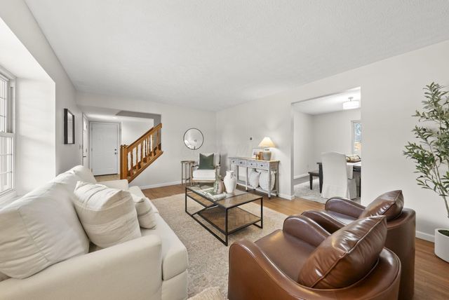 3280 River Place Drive, Columbus, OH 43221