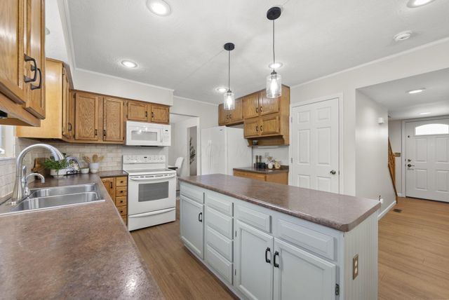 3280 River Place Drive, Columbus, OH 43221