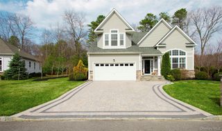 29 Wildflower Drive, Ridge, NY 11961