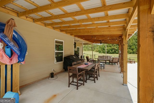 279 Davis Road, Gray, GA 31032