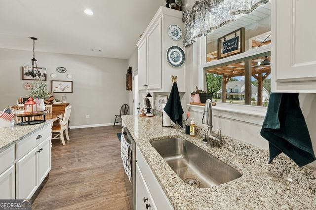 279 Davis Road, Gray, GA 31032