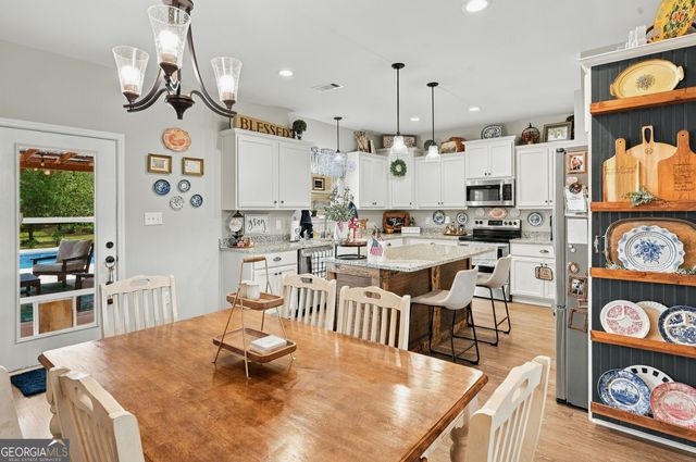 279 Davis Road, Gray, GA 31032