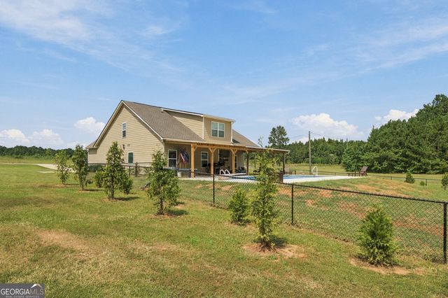 279 Davis Road, Gray, GA 31032