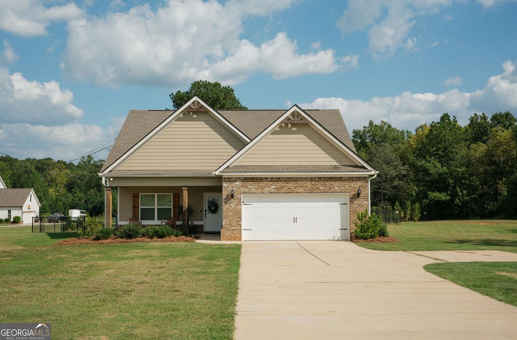 279 Davis Road, Gray, GA 31032