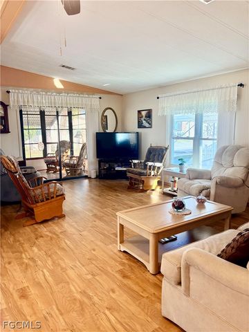 3137 Old Farm House DR, North Fort Myers, FL 33917