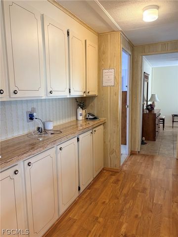 3137 Old Farm House DR, North Fort Myers, FL 33917