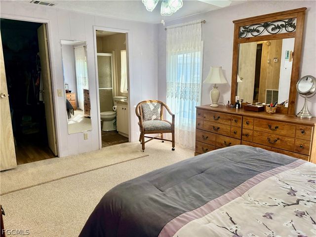 3137 Old Farm House DR, North Fort Myers, FL 33917